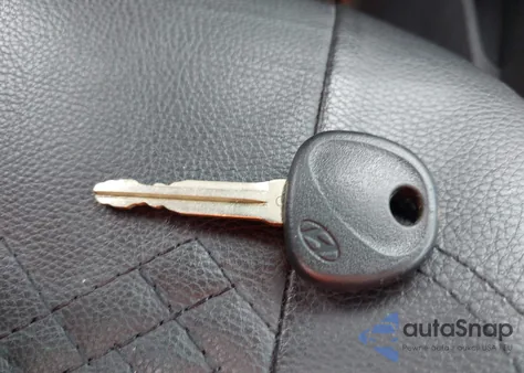 2016 Hyundai Elantra Se z USA, uszkodzony, nr VIN 5NPDH4AE1GH699857